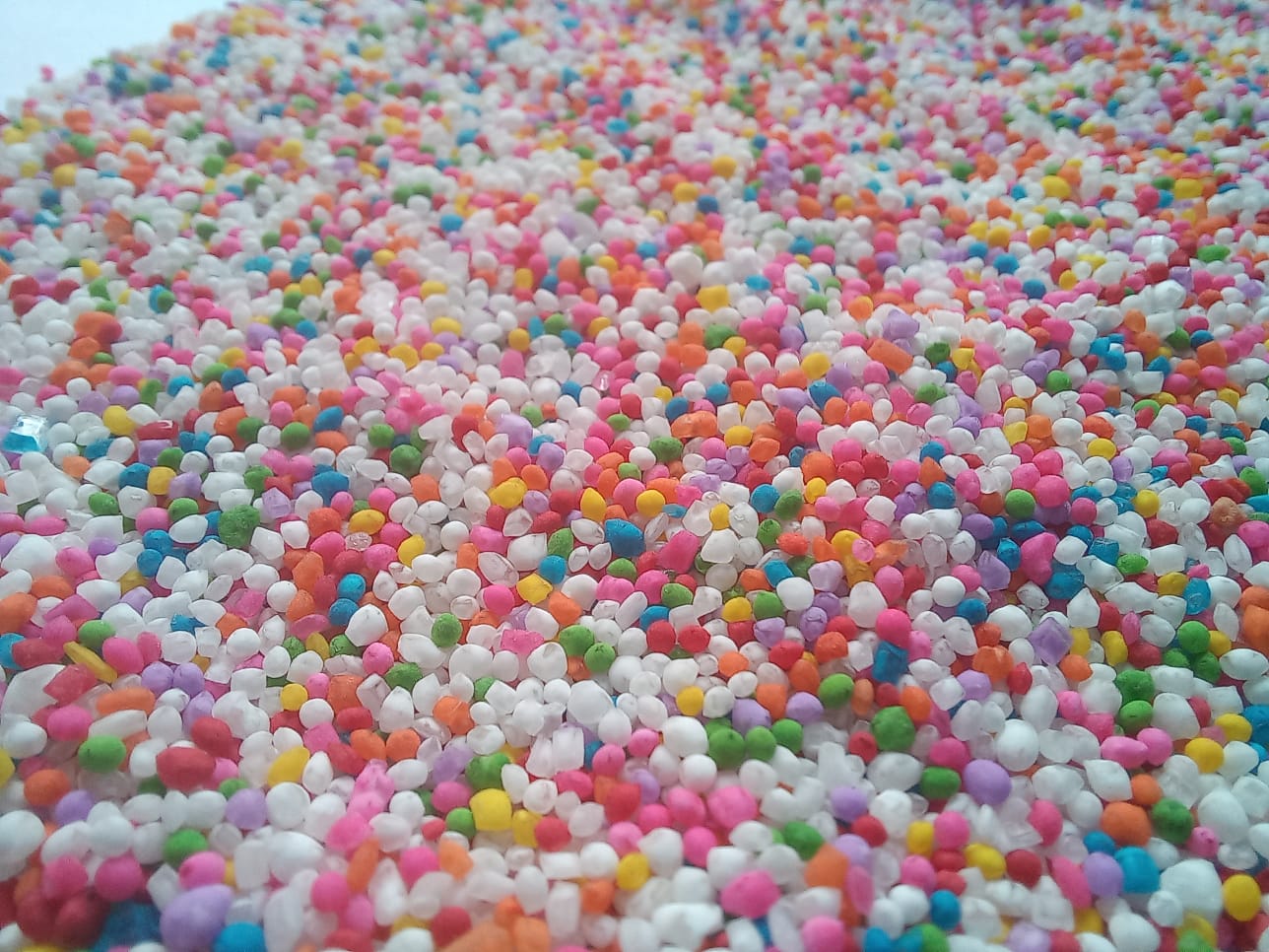 100s and 1000s (hundreds and thousands - sprinkles - nonpareils) - Image 2